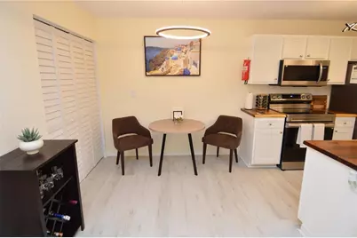 10263 Gandy Boulevard N #414, Saint Petersburg, FL 33702 - Photo 13