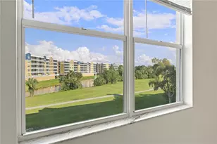 1200 Country Club Dr, Largo, FL 33771 - Photo 23