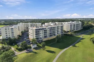 1200 Country Club Dr, Largo, FL 33771 - Photo 41