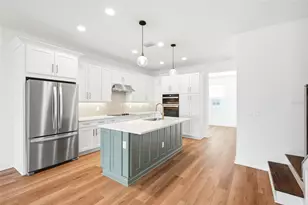 9936 Key Haven Rd, Seminole, FL 33777 - Photo 11