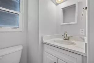 6982 Sunset Dr S, South Pasadena, FL 33707 - Photo 9