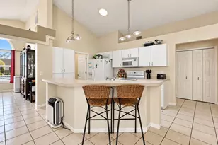 7828 Lake Placid Ln, New Port Richey, FL 34655 - Photo 13