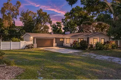 4260 Narvarez Way S, Saint Petersburg, FL 33712 - Photo 1