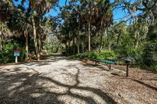 6072 Moorings Dr S, Saint Petersburg, FL 33712 - Photo 37
