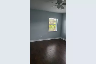 7102 Waterside Drive #34201, Tampa, FL 33617 - Photo 11