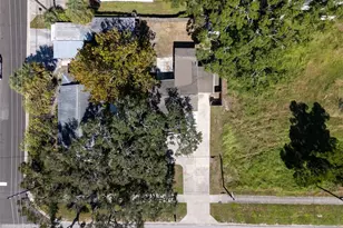 2927 62nd Ave N, Saint Petersburg, FL 33702 - Photo 3