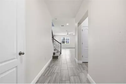 4424 Silver Creek Street, Kissimmee, FL 34744 - Photo 5