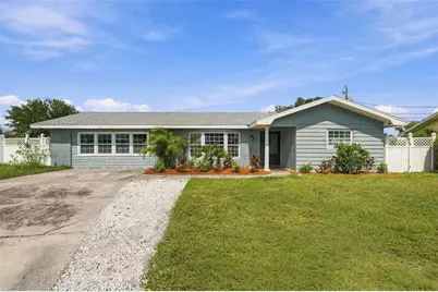 9968 136th Street, Seminole, FL 33776 - Photo 1