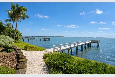 5370 62nd Avenue S, Saint Petersburg, FL 33715 - Photo 77