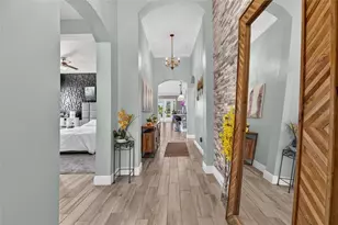 5527 Silver Sun Dr, Apollo Beach, FL 33572 - Photo 13