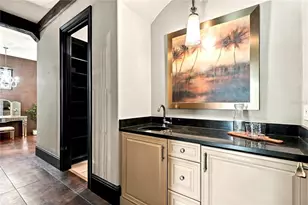 200 Brightwaters Blvd NE, Saint Petersburg, FL 33704 - Photo 31