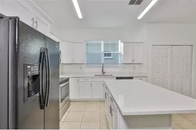 504 Greg Street, Valrico, FL 33594 - Photo 3