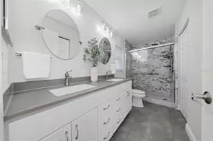 30913 Bridgegate Dr, Wesley Chapel, FL 33545 - Photo 29