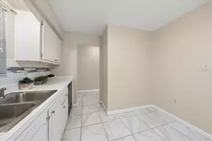 1706 Belleair Forest Dr, Belleair, FL 33756 - Photo 23