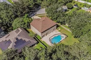 1406 McCrea Dr, Lutz, FL 33549 - Photo 89