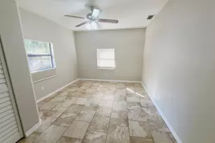 650 16th Ave S, Saint Petersburg, FL 33701 - Photo 17