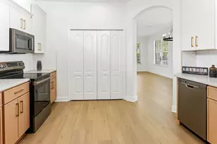 8907 Ashford Gables, Tampa, FL 33626 - Photo 11