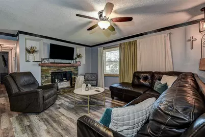365 36th Street SE, Largo, FL 33771 - Photo 5