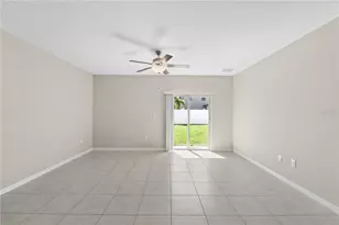 7207 Ronnie Gardens Ct, Tampa, FL 33619 - Photo 17