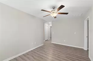 7207 Ronnie Gardens Ct, Tampa, FL 33619 - Photo 33