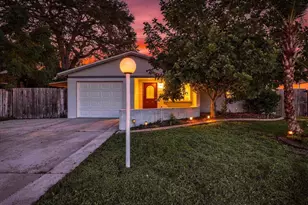 9371 110th St, Seminole, FL 33772 - Photo 5