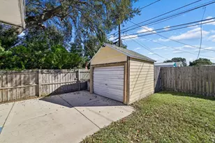 9371 110th St, Seminole, FL 33772 - Photo 43