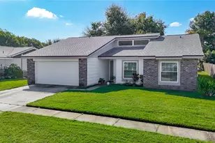 620 Stillview Cir, Brandon, FL 33510 - Photo 3