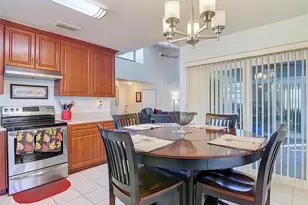 620 Stillview Cir, Brandon, FL 33510 - Photo 13