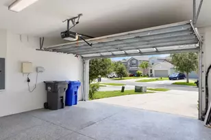 10213 Boggy Moss Dr, Riverview, FL 33578 - Photo 7