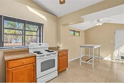 6459 3rd Avenue S, Saint Petersburg, FL 33707 - Photo 11