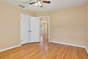 6459 3rd Ave S, Saint Petersburg, FL 33707 - Photo 15