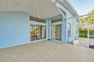 9909 Bridgeton Dr, Tampa, FL 33626 - Photo 37