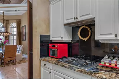 531 Isleworth Close, Tarpon Springs, FL 34688 - Photo 27