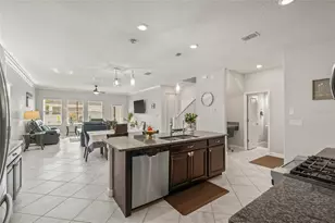 3212 Calvano Dr, Land O Lakes, FL 34639 - Photo 9