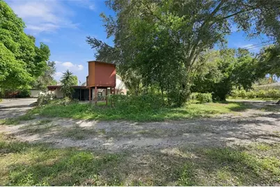 4949 26th Avenue N, Saint Petersburg, FL 33710 - Photo 15