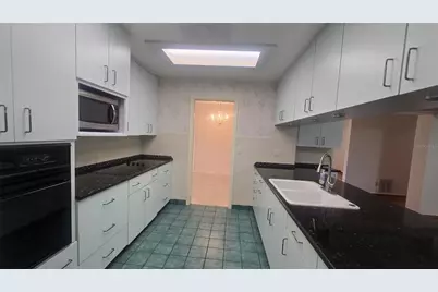 10386 112th Way N, Seminole, FL 33778 - Photo 9