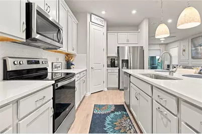 6086 Timberdale Avenue, Wesley Chapel, FL 33545 - Photo 11