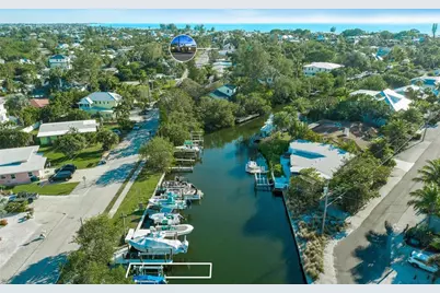 238 85th Street #20, Holmes Beach, FL 34217 - Photo 3