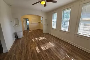 1060 18th Ave S, Saint Petersburg, FL 33705 - Photo 3