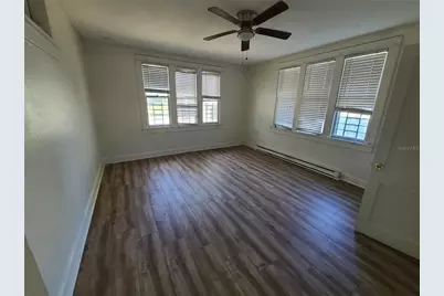 1060 18th Avenue S, Saint Petersburg, FL 33705 - Photo 9