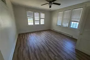 1060 18th Ave S, Saint Petersburg, FL 33705 - Photo 9