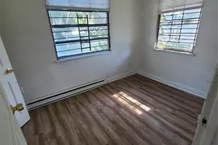 1060 18th Ave S, Saint Petersburg, FL 33705 - Photo 21