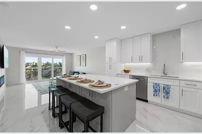 4900 Brittany Drive S #405, Saint Petersburg, FL 33715 - Photo 7