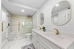 4900 Brittany Dr S, Saint Petersburg, FL 33715 - Photo 19