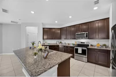 11515 Brighton Knoll Loop, Riverview, FL 33579 - Photo 9