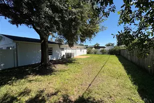 1518 W River Ln, Tampa, FL 33603 - Photo 5