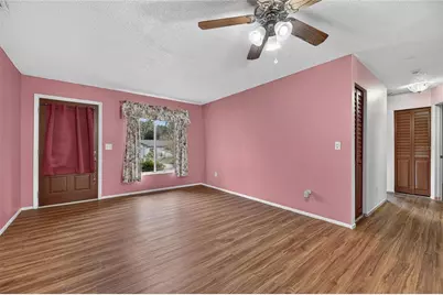 332 Brandywine Drive, Valrico, FL 33594 - Photo 5