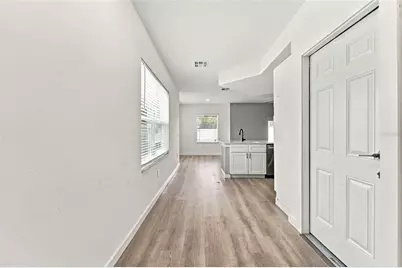 4363 Tyler Circle N, Saint Petersburg, FL 33709 - Photo 7