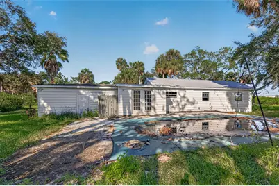 512 S 51st Street, Tampa, FL 33619 - Photo 7