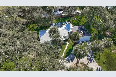 512 S 51st Street, Tampa, FL 33619 - Photo 23
